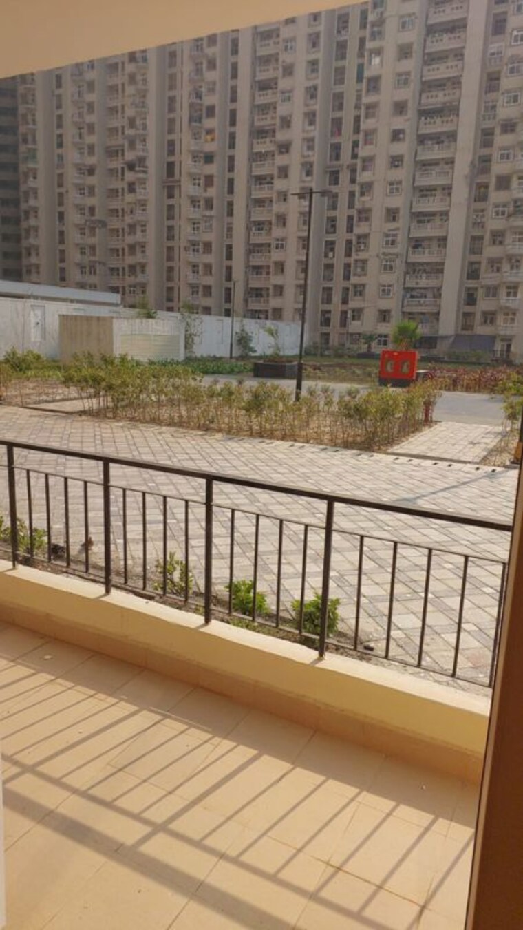 Balcony, amrapali-crystal-homes 3 Bedroom 1700 Sq.Ft. Apartment In Sector 76 Noida 9747369