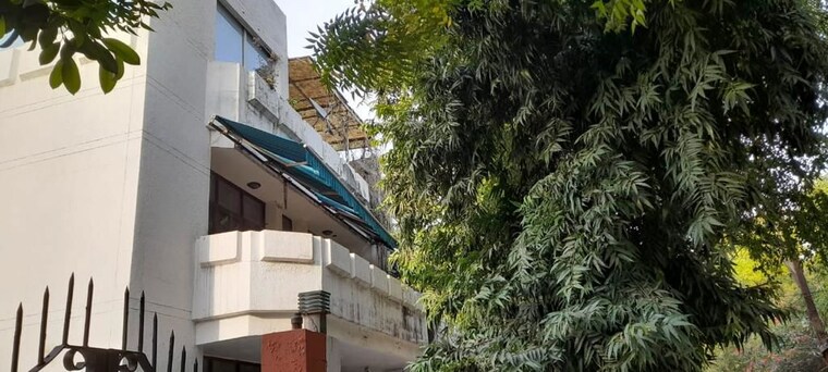 Exterior View, sector 31 6+ Bedroom 300 Sq.Ft. Independent House In Sector 31 Noida 9747374