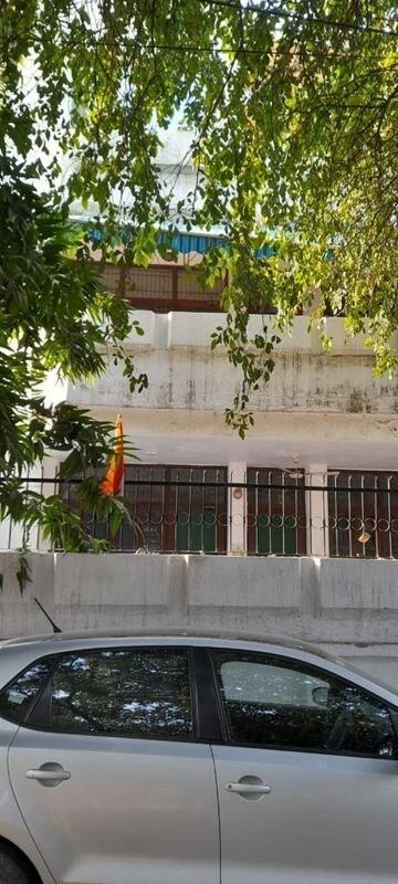 6+ BHK Independent House – Exterior View View at Sector 31 - for Sale