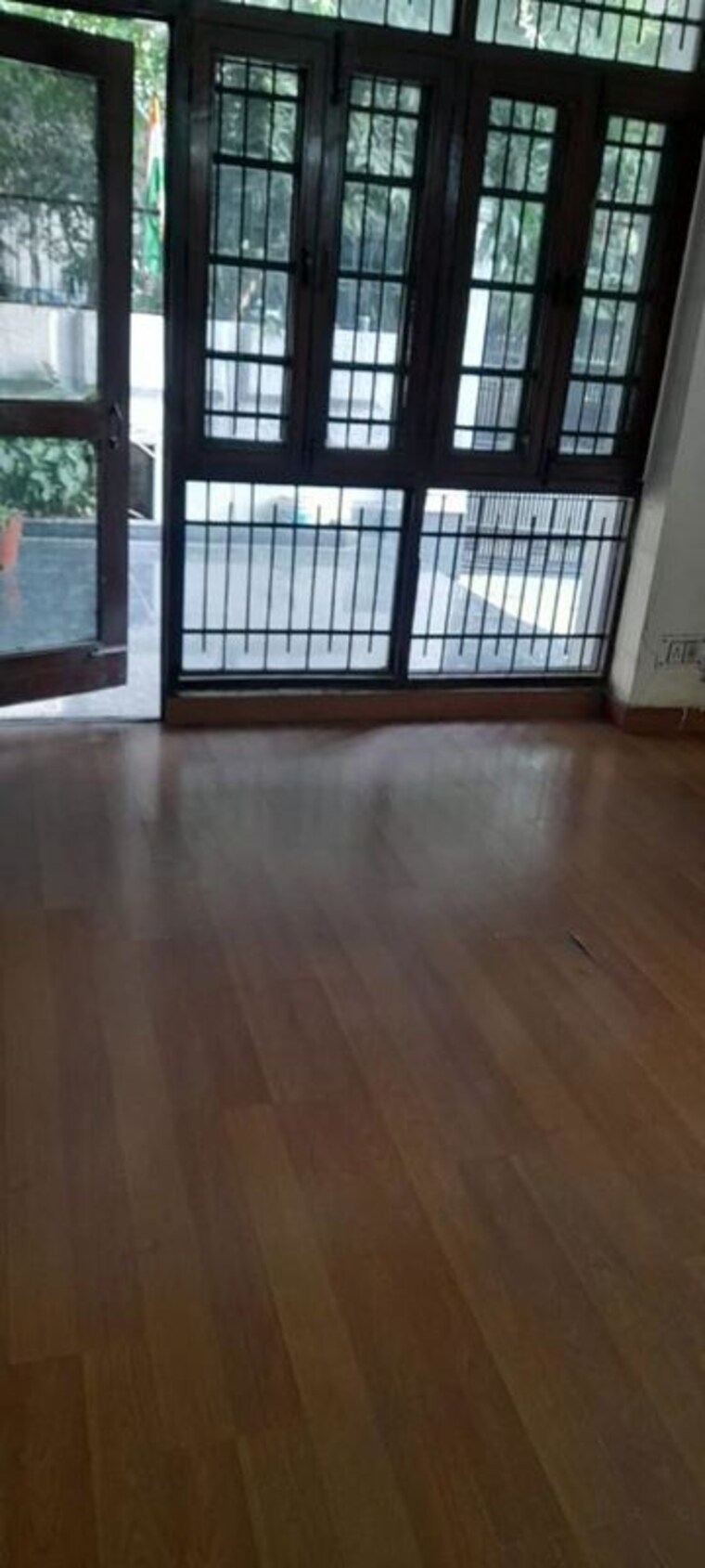 Room, sector 31 6+ Bedroom 300 Sq.Ft. Independent House In Sector 31 Noida 9747374