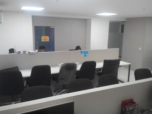  Office Space For Rent in Sankalp Iconic Tower, Sanidhya