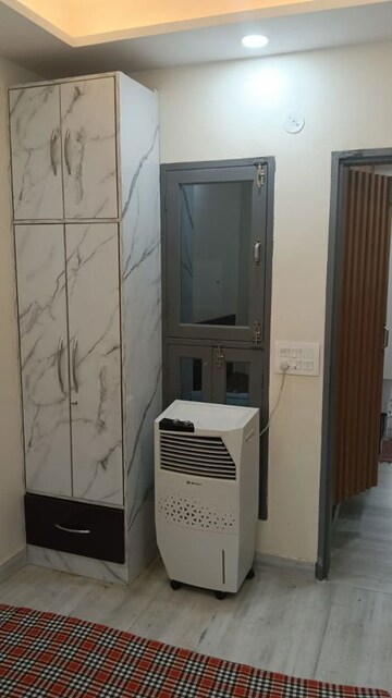Furnished Amenities in 3.5 BHK Apartment at Sector 10 Dwarka – for Sale