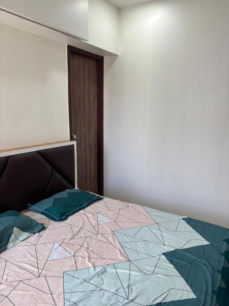 Bedroom, lodha-amara 2 Bedroom 882 Sq.Ft. Apartment In Kolshet Road Thane 9747503