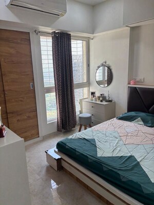 2 BHK Apartment For Rent in Lodha Amara, Kolshet Road