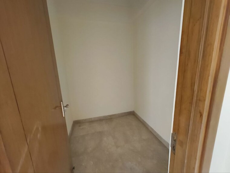 Room, parsvnath-exotica 4 Bedroom 3645 Sq.Ft. Apartment In Sector 53 Gurgaon 9747586