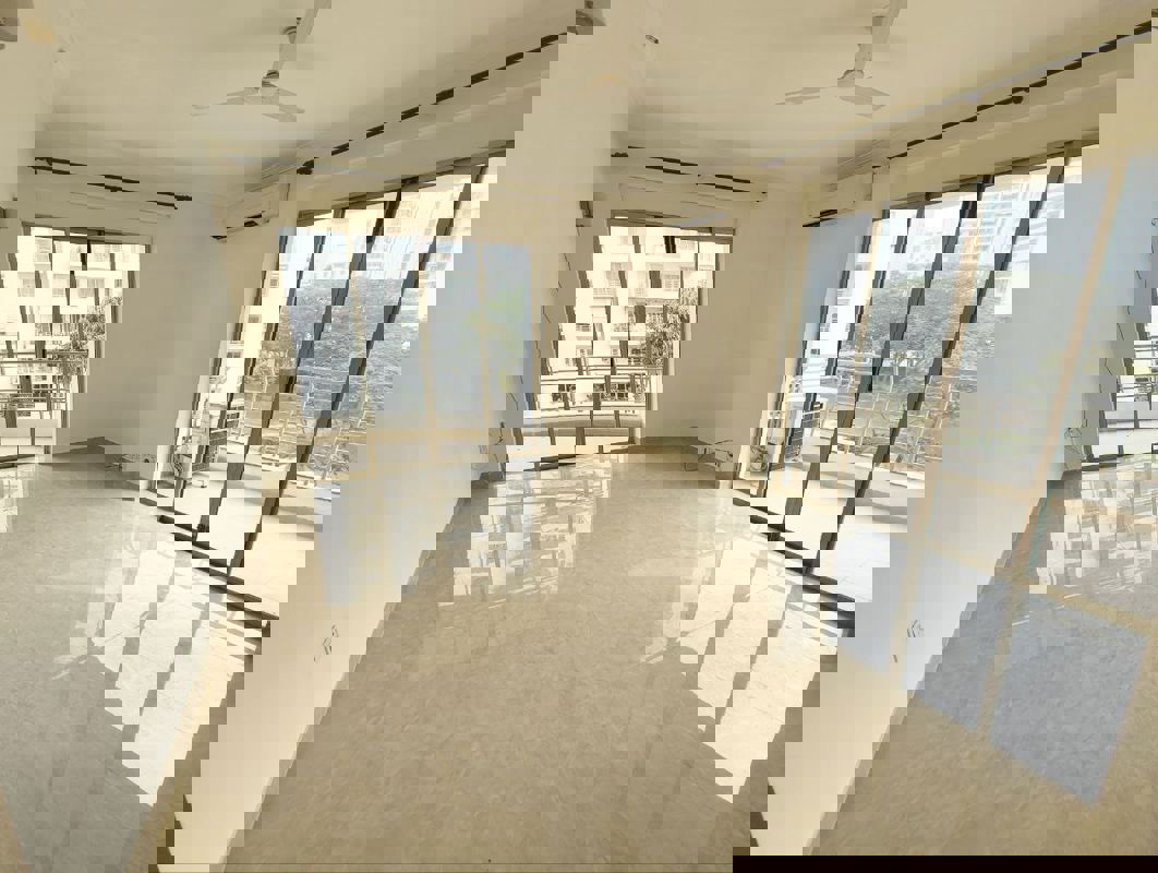 4 BHK + Servant Room,Study Room Apartment For Rent in Parsvnath Exotica