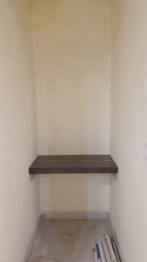 Room in 3 BHK Builder Floor at New Rajinder Nagar – for Sale