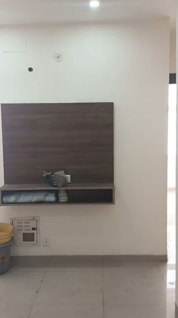 Furnished Amenities in 2 BHK Apartment at Rishabh Cloud 9, Sector 1 Vaishali – for Rent