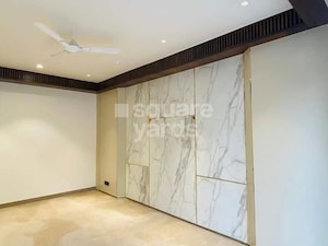 Room in 4 BHK Builder Floor at Sushant Lok I – for Sale