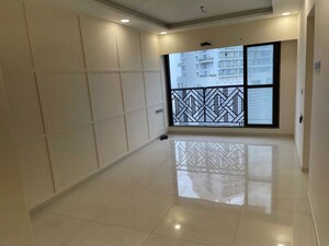 Room in 2 BHK Apartment at L&T Emerald Isle, Powai – for Sale