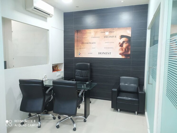 Team Area, iscon-elegance Commercial Office Space 2544 Sq.Ft. In Prahlad Nagar Ahmedabad 9747695