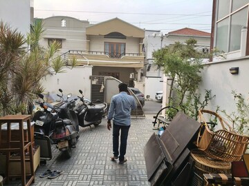 4 BHK Builder Floor For Rent in Anand Niketan