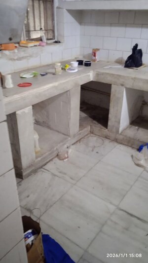 Kitchen in 2 BHK Builder Floor at Vaishali Sector 3 – for Rent