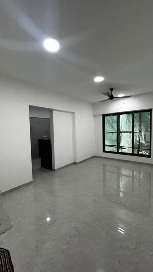 Room in 1 BHK Apartment at Gowda Palash, Malad West – for Rent