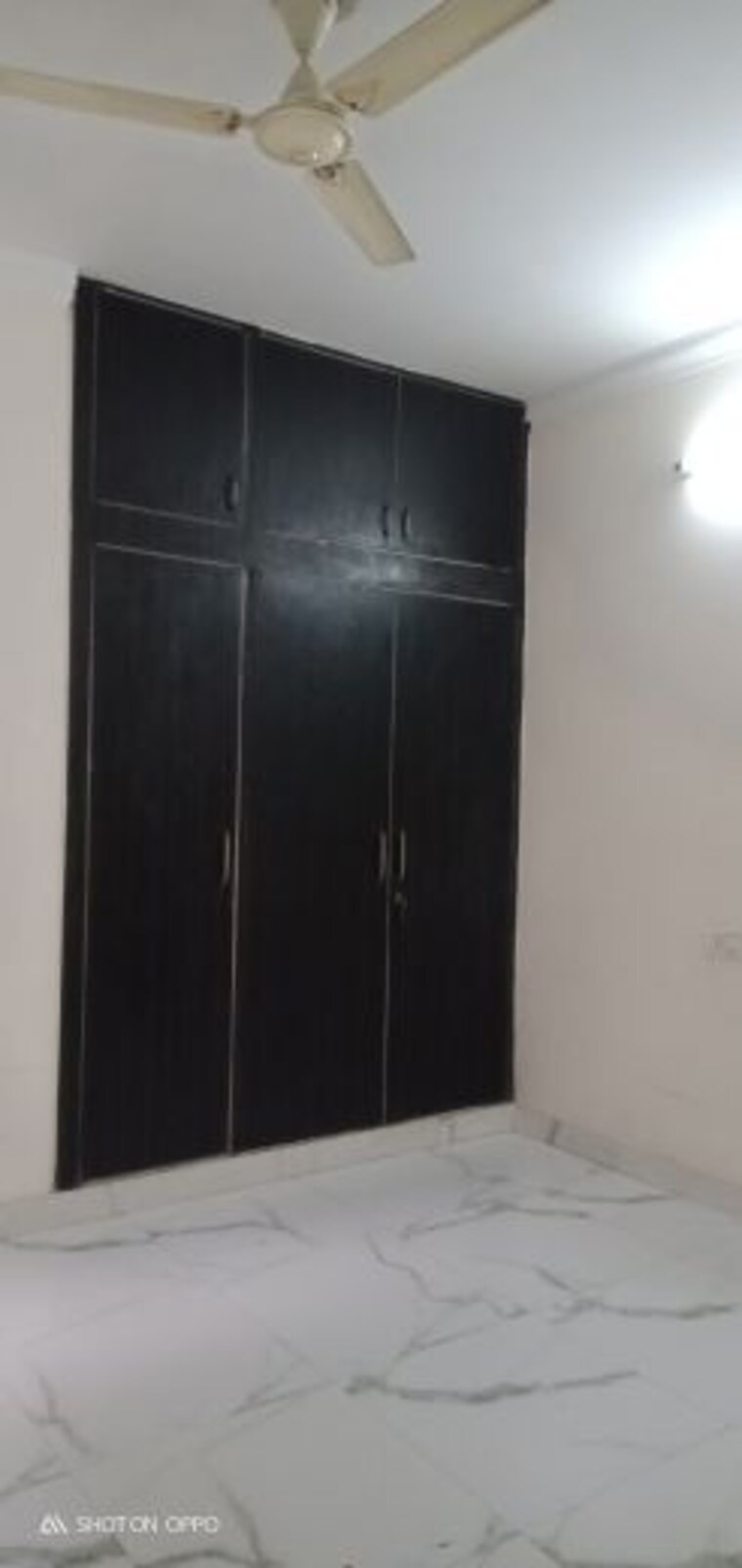 Room, vasant kunj 3.5 Bedroom 1450 Sq.Ft. Apartment In Vasant Kunj Delhi 9747855