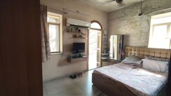 2 BHK + Pooja Room Apartment For Rent in Mahim West