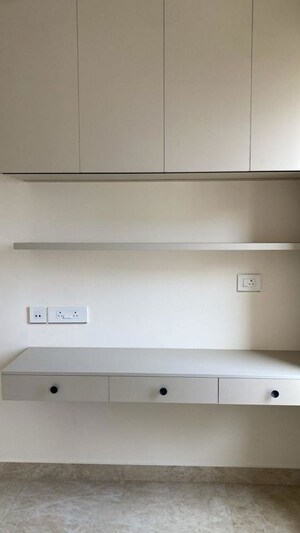 Furnished Amenities in 3 BHK Apartment at Aurobindo Kohinoor, Serilingampally – for Rent