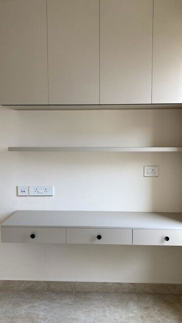 Furnished Amenities in 3 BHK Apartment at Aurobindo Kohinoor, Serilingampally – for Rent