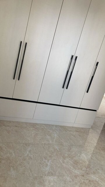 Furnished Amenities in 3 BHK Apartment at Aurobindo Kohinoor, Serilingampally – for Rent