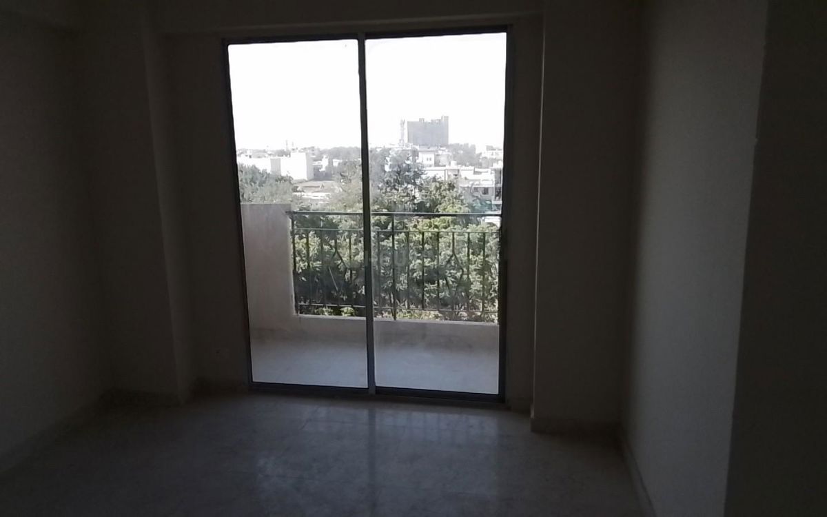 2 BHK Apartment For Sale in MRG The Balcony
