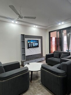 4 BHK Builder Floor For Rent in Ardee City