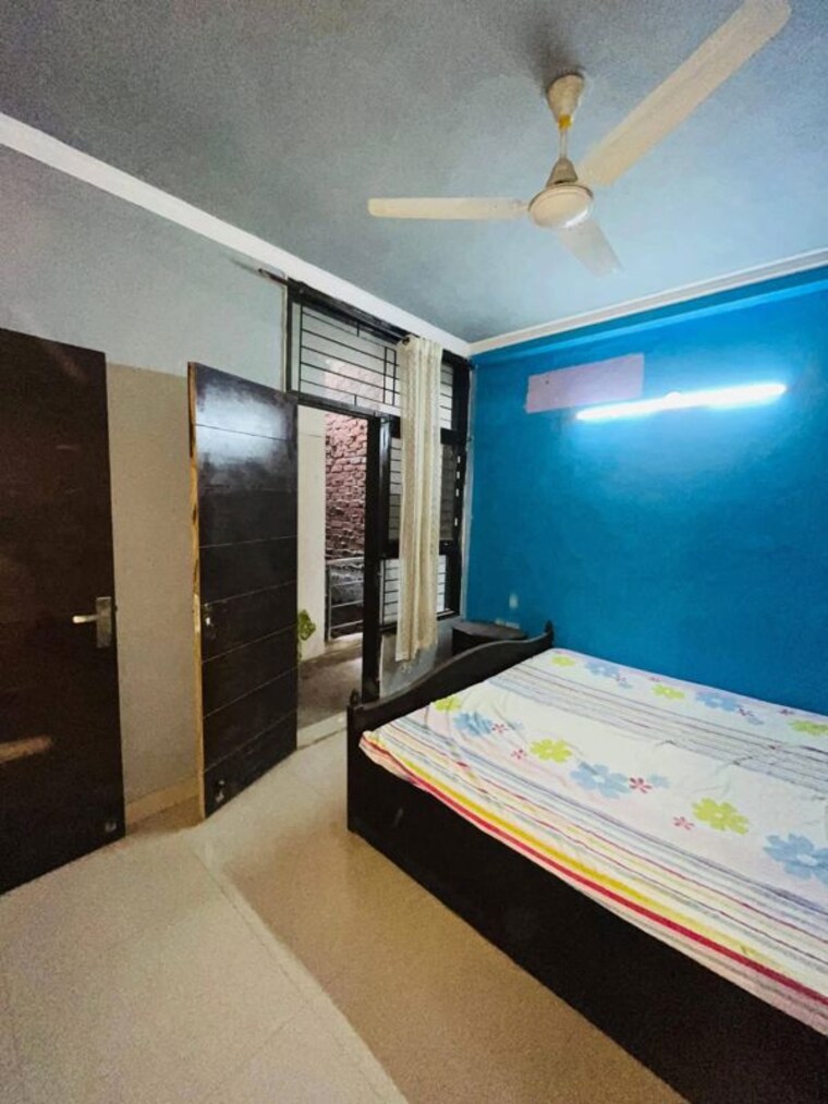 Bedroom, saket 2 Bedroom 1000 Sq.Ft. Apartment In Saket Delhi 9747947