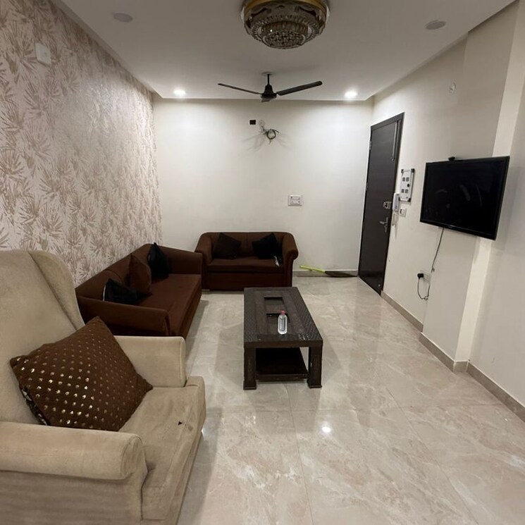 Living Room, uttam nagar 3 Bedroom 120 Sq.Yd. Builder Floor In Uttam Nagar Delhi 9747956