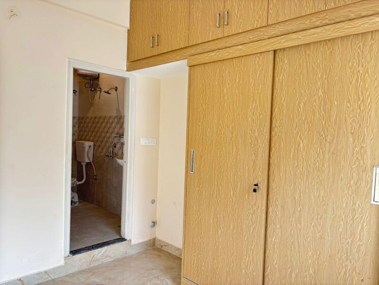 Room, cv raman nagar 2 Bedroom 1100 Sq.Ft. Apartment In Cv Raman Nagar Bangalore 9747965