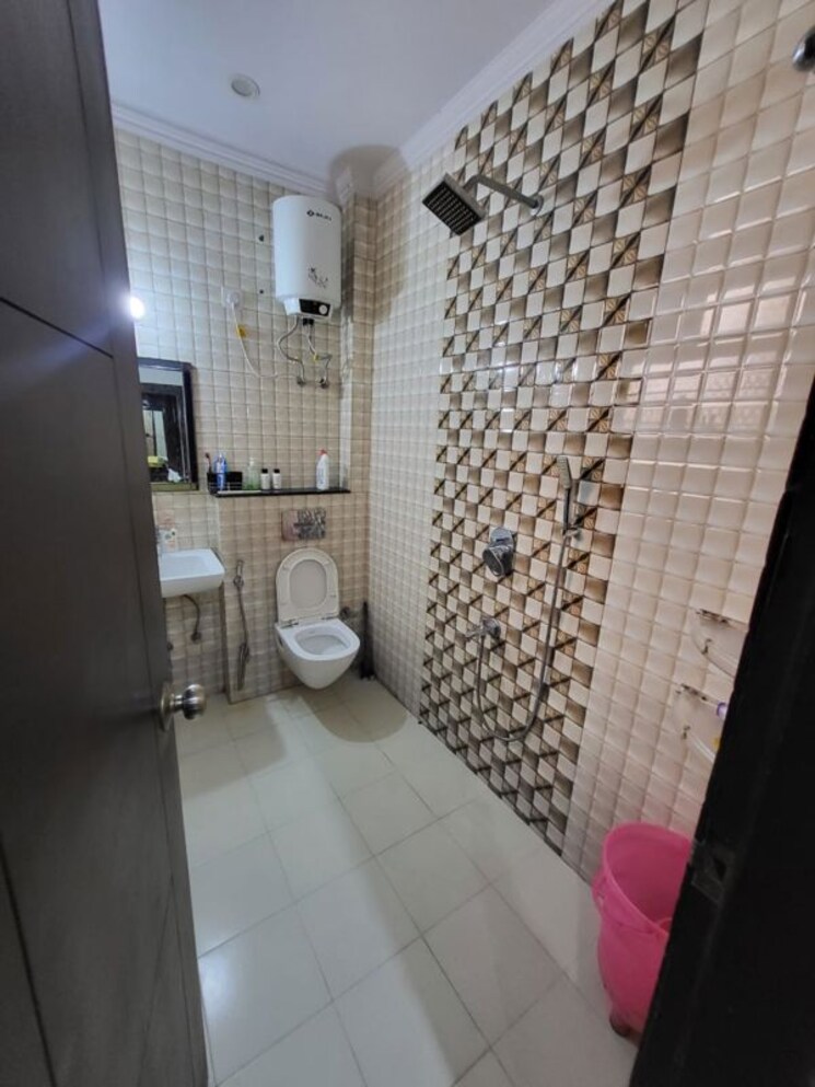 Bathroom, the-grand 3.5 Bedroom 2000 Sq.Ft. Builder Floor In Sector 52 Gurgaon 9747995
