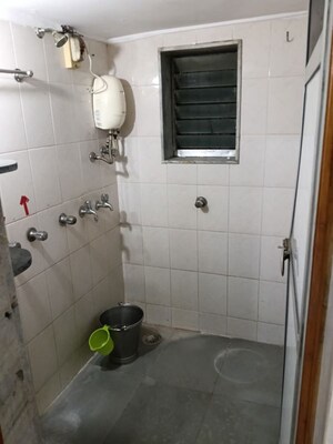 Bathroom in 1 BHK Apartment at Dombivli West – for Rent