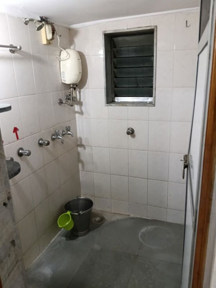 Bathroom, dombivli west 1 Bedroom 520 Sq.Ft. Apartment In Dombivli West Thane 9747998