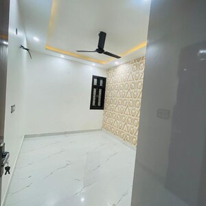 Bathroom in 2 BHK Builder Floor at Dwarka Mor – for Rent