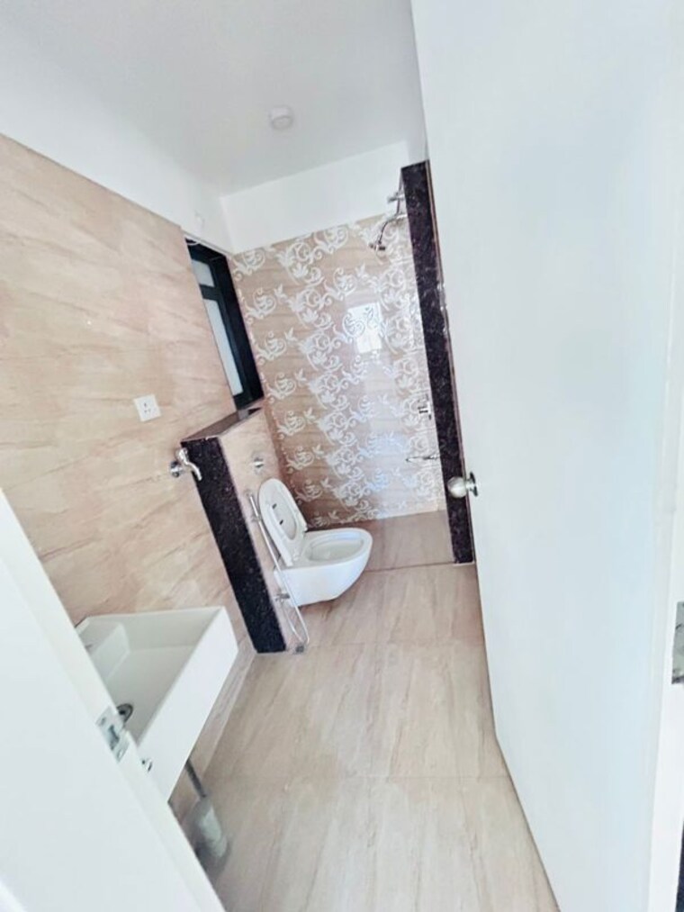 undefined, amanora-gold-towers 3 Bedroom 1350 Sq.Ft. Apartment In Hadapsar Pune 9748025