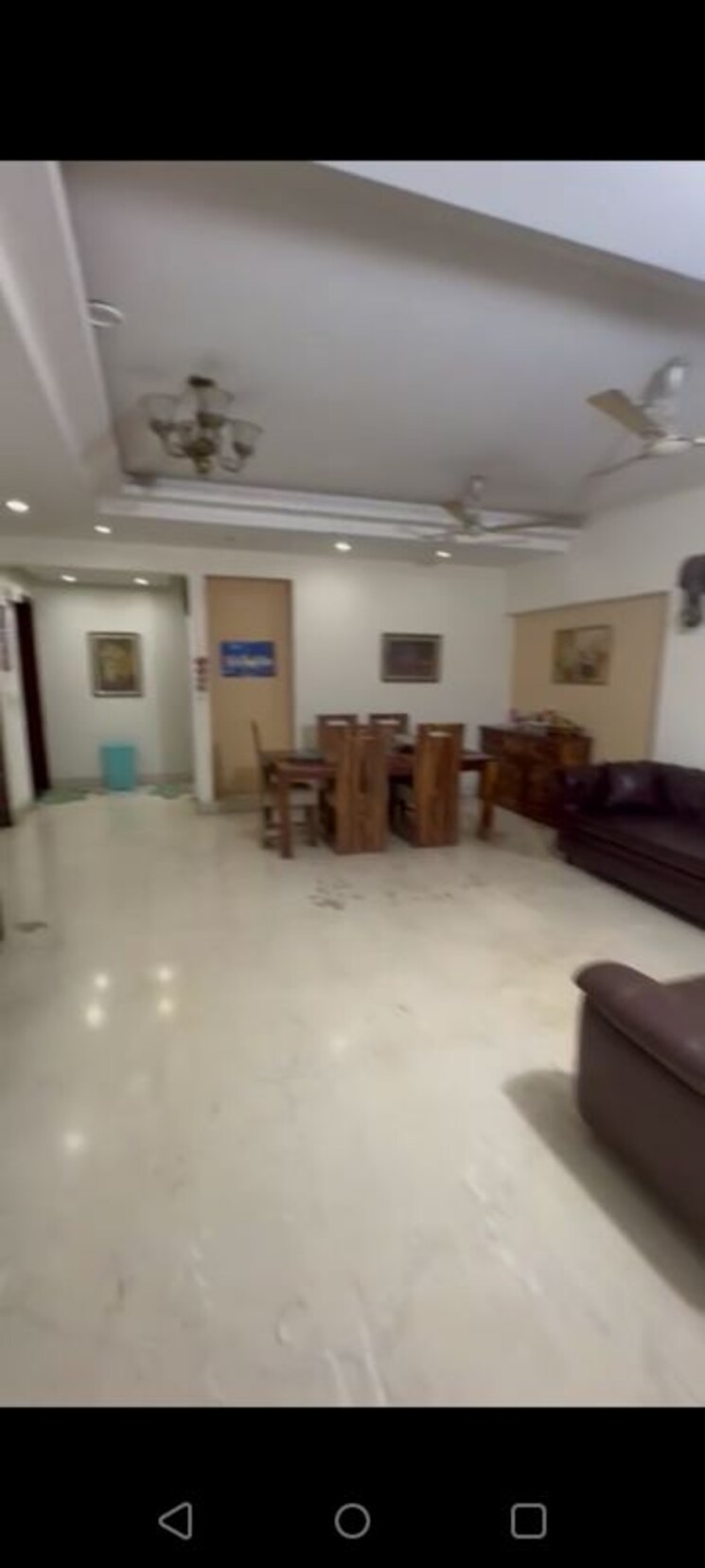 Living Room, sector 48 6 Bedroom 3000 Sq.Ft. Villa In Sector 48 Noida 9748029