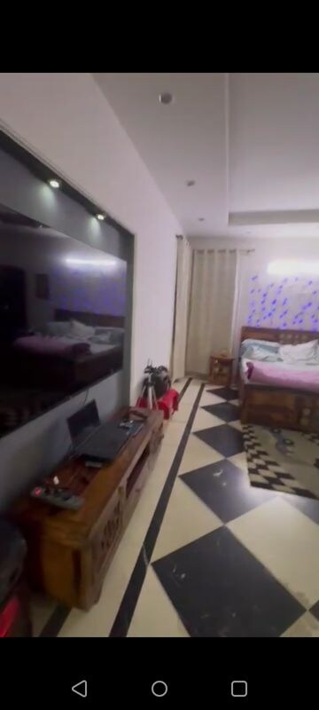 Living Room in 6 BHK Villa at Sector 48 – for Rent