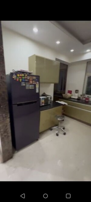 Kitchen in 6 BHK Villa at Sector 48 – for Rent