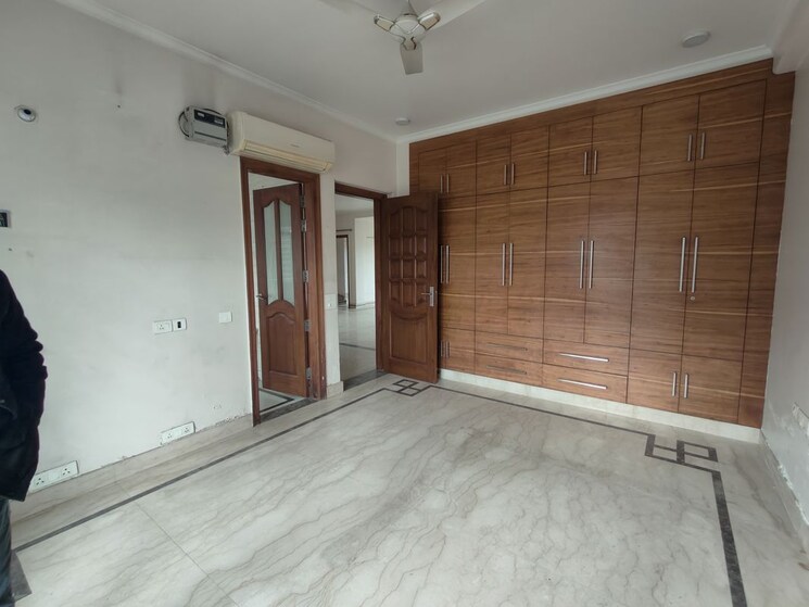 Room, ardee-city 3 Bedroom 2850 Sq.Ft. Apartment In Sector 52 Gurgaon 9748031