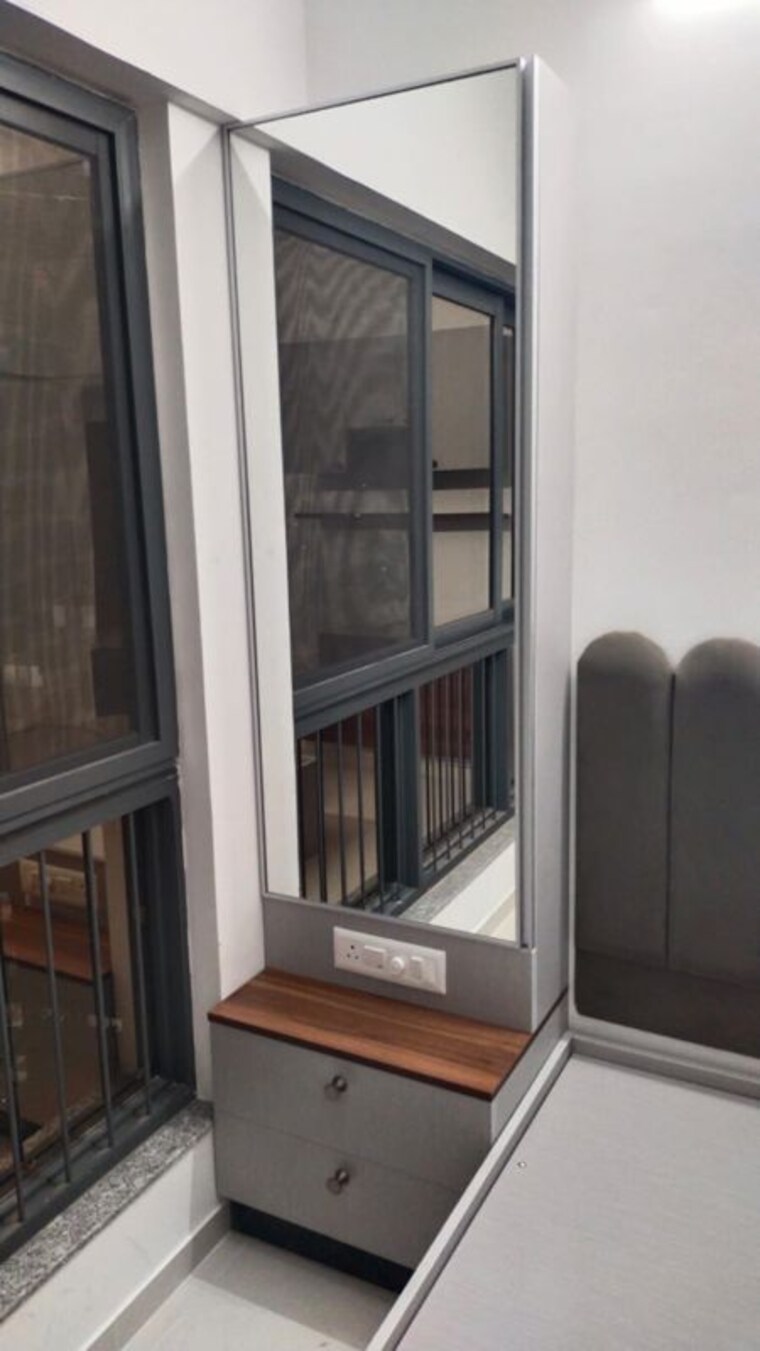 undefined, amanora-gold-towers 2 Bedroom 614 Sq.Ft. Apartment In Hadapsar Pune 9748042