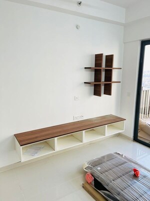 Furnished Amenities in 2 BHK Apartment at Amanora Gold Towers, Hadapsar – for Rent