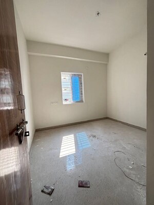 Room in 1 BHK Apartment at Kondapur – for Rent