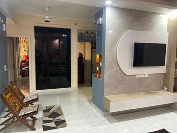 Parking in 3.5 BHK Apartment at The Golden Gate, Mahurali – for Rent