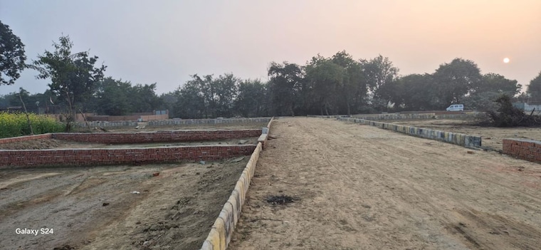 undefined, mohanlalganj  2100 Sq.Ft. Plot In Mohanlalganj Lucknow 9748081
