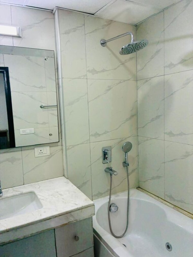 Bathroom, tata-primanti-phase-2 3 Bedroom 2550 Sq.Ft. Apartment In Sector 72 Gurgaon 9748084