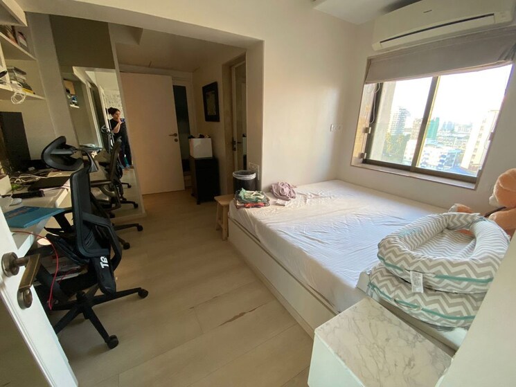  Parking, veena-tower 3 Bedroom 1500 Sq.Ft. Apartment In Colaba Mumbai 9741148
