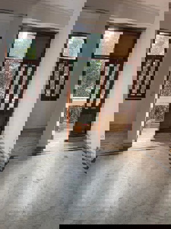 4 BHK Apartment For Rent in Saket