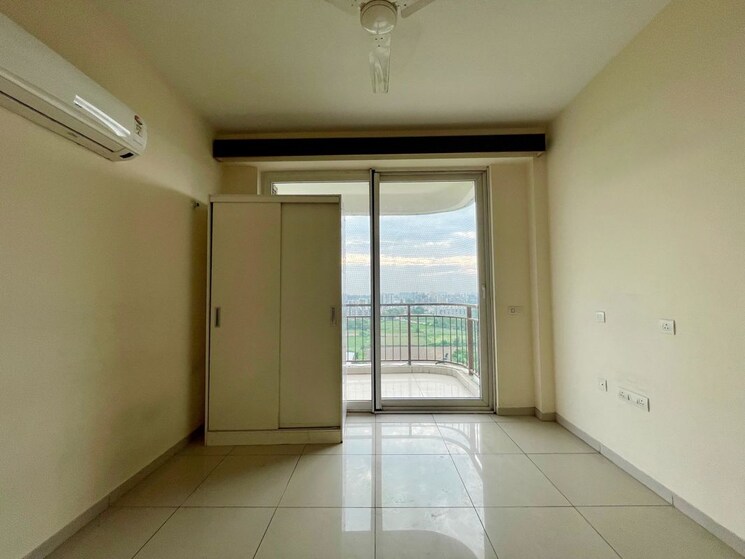 Room, barnala-green-lotus-avenue 4 Bedroom 1950 Sq.Ft. Apartment In Ambala Highway Zirakpur 9748149