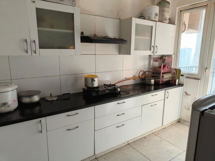 Kitchen, aura-homes 3 Bedroom 1625 Sq.Ft. Apartment In Patiala Road Zirakpur 9748272