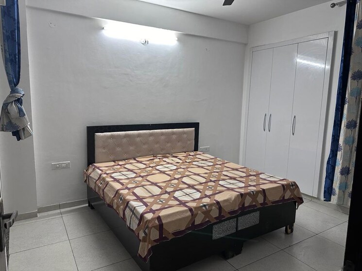 Bedroom, aura-homes 3 Bedroom 1625 Sq.Ft. Apartment In Patiala Road Zirakpur 9748272