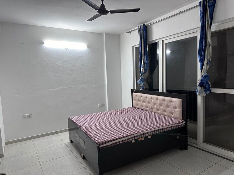 Bedroom, aura-homes 3 Bedroom 1625 Sq.Ft. Apartment In Patiala Road Zirakpur 9748272