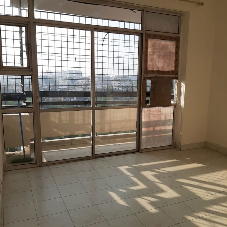 Room, housing-board-colony-sector-51 3 Bedroom 1900 Sq.Ft. Builder Floor In Sector 51 Gurgaon 9748324